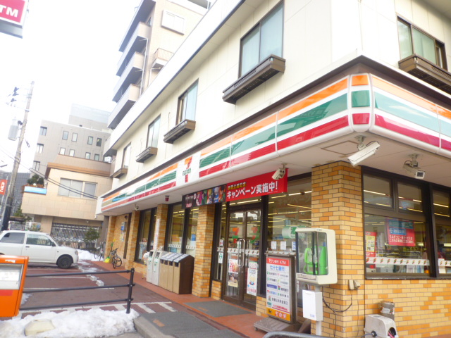 Convenience store. Seven-Eleven Kitasendai Station store up to (convenience store) 102m