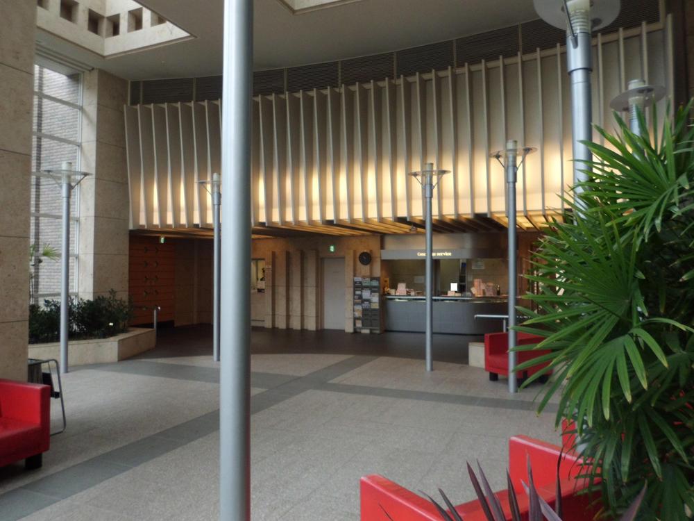 lobby. Lobby (November 2013) Shooting