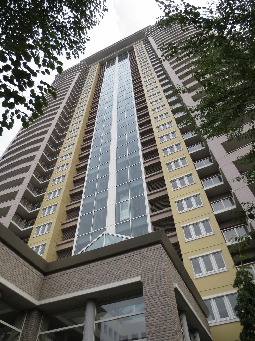 Local appearance photo. Local (August 2013) Shooting