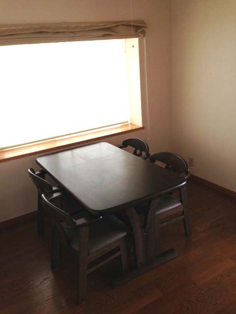 Other room space. dining