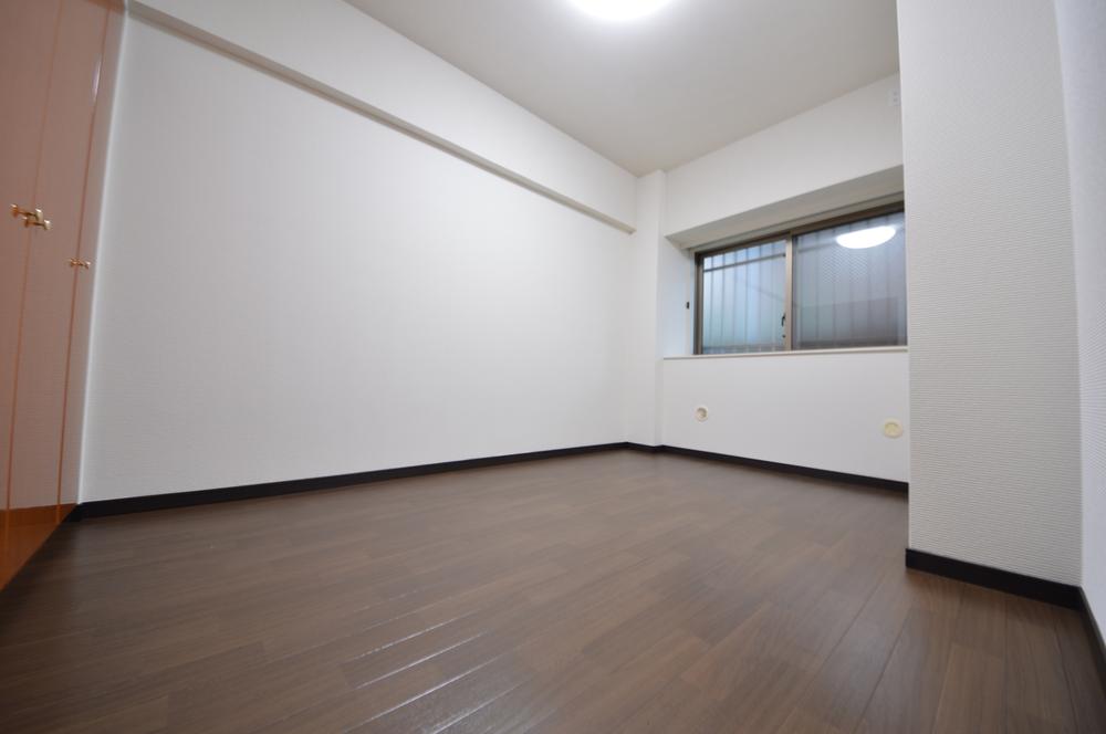 Non-living room. Western-style (6 Pledge) is a cross-Zhang Kawasumi.