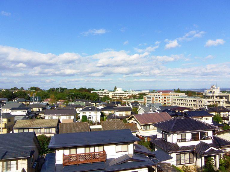 View photos from the dwelling unit. View from the site (October 2013) Shooting