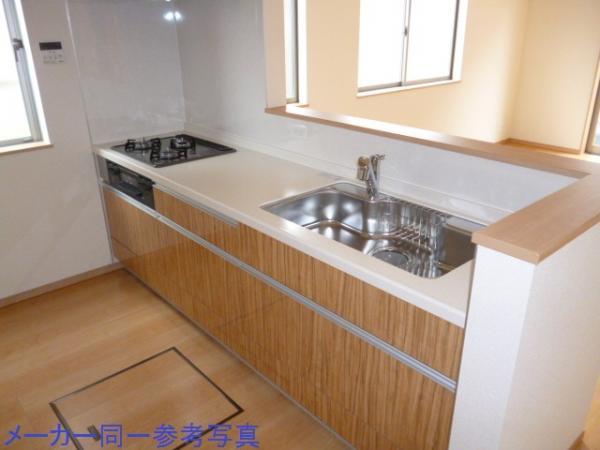 Same specifications photo (kitchen)