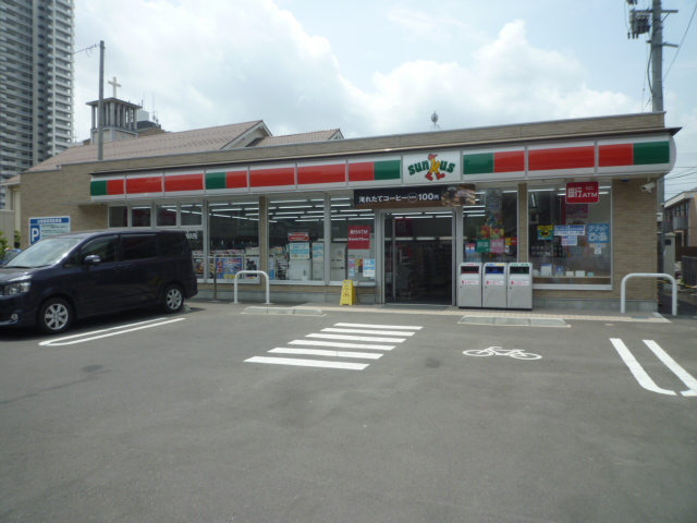 Convenience store. Thanks Sendai Tsutsumidori store up (convenience store) 450m