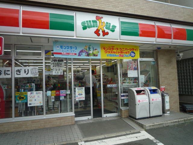 Convenience store. Thanks Torimachi store up (convenience store) 131m