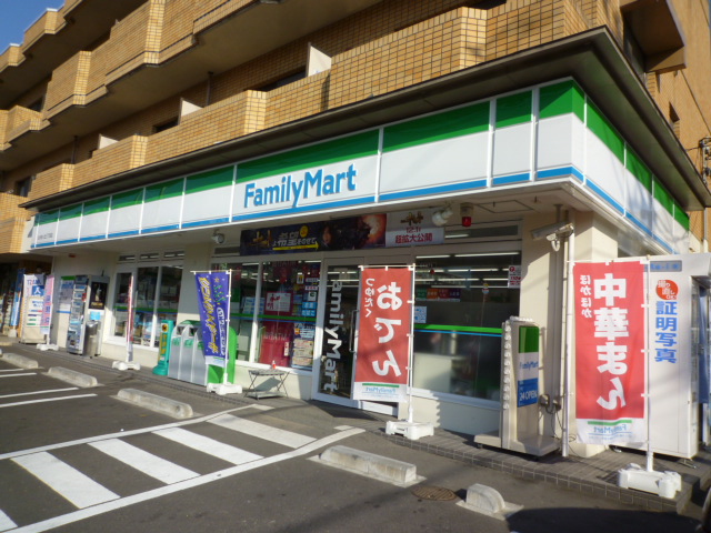 Convenience store. Family Mart Sendai Asahigaoka Sanchome store up (convenience store) 450m