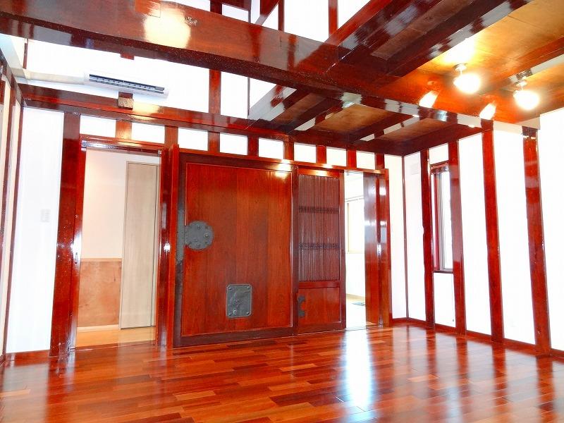 Non-living room