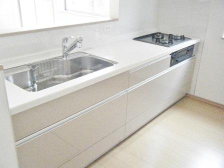 Same specifications photo (kitchen)