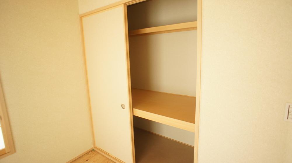 Receipt. Japanese-style room closet