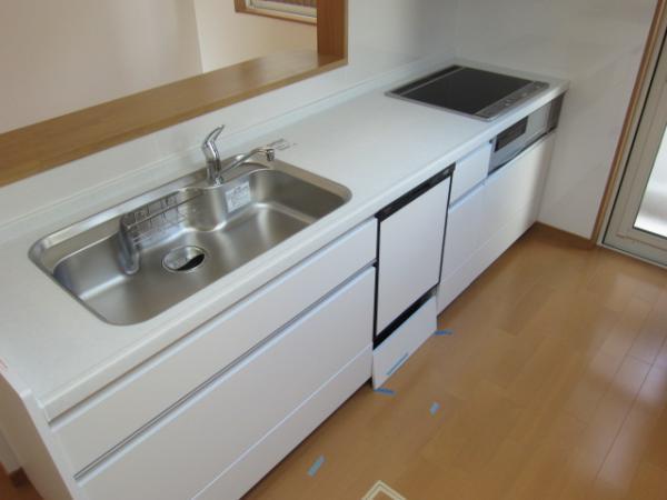Same specifications photo (kitchen)