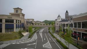 Shopping centre. 4500m until Izumi Premium Outlets (shopping center)