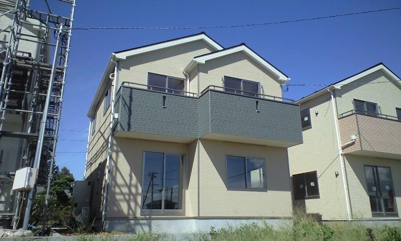 Local appearance photo. Building 2 2013 October shooting