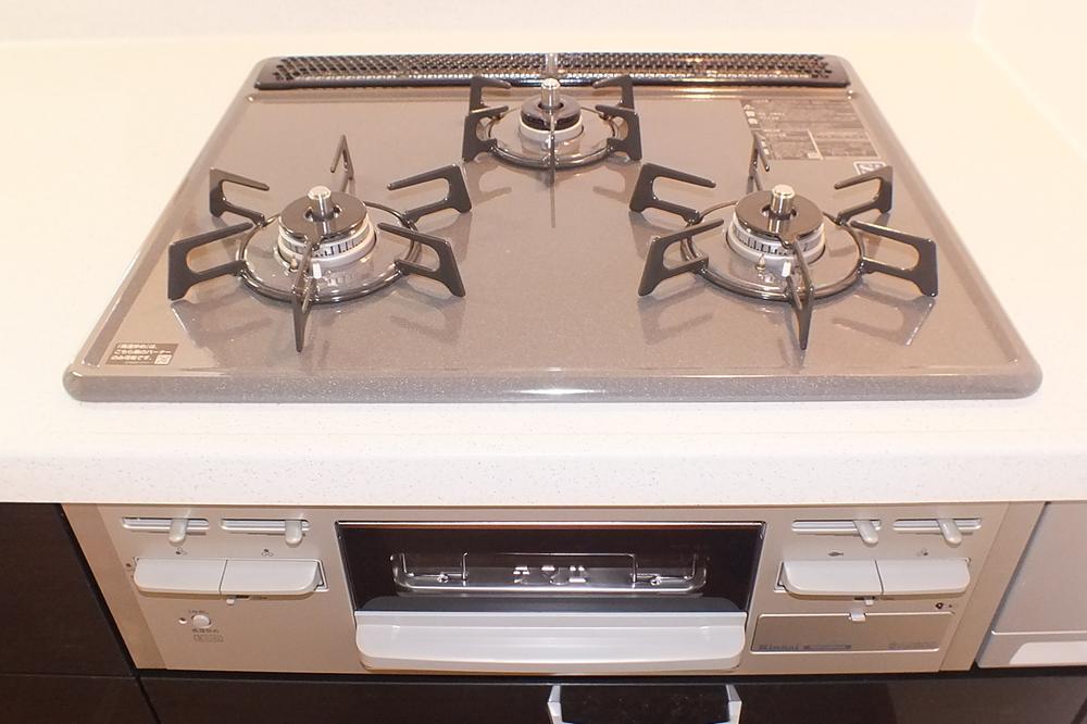 Kitchen. «Same specifications»