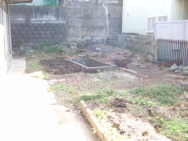 Other local. The garden is also spacious, You can gardening