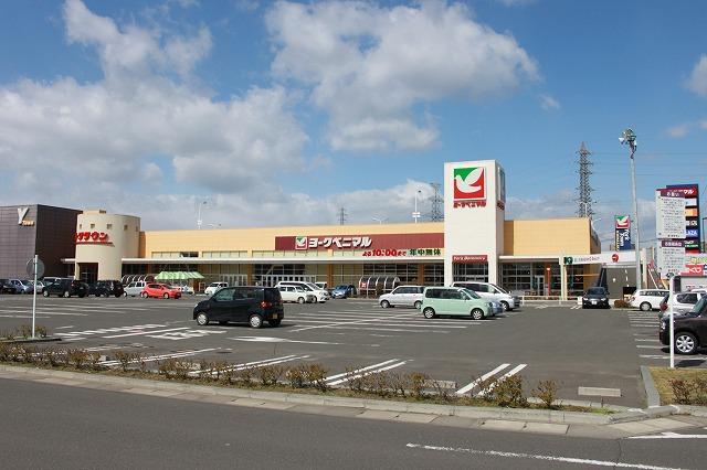 Supermarket. York-Benimaru until Ichinazaka shop 400m