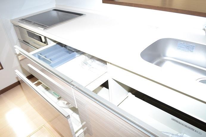 Same specifications photo (kitchen). Same specifications