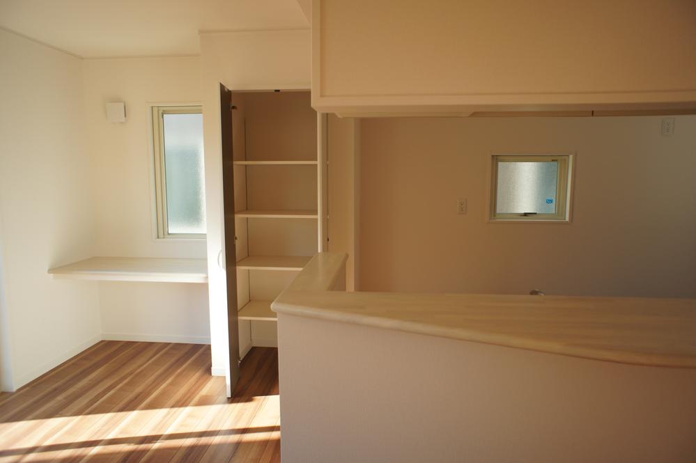 Kitchen. Anyway storage!