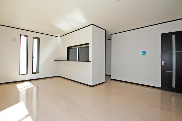 Same specifications photos (living). Same specification example (LDK)