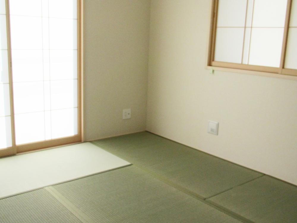 Non-living room. Japanese-style same specification example