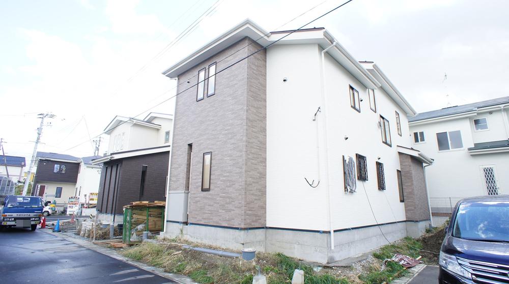 Local appearance photo