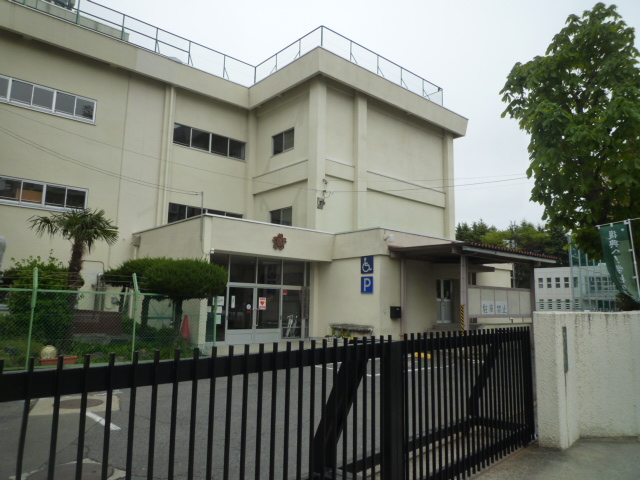 Primary school. 450m to Sendai Municipal Higashirokubancho elementary school (elementary school)