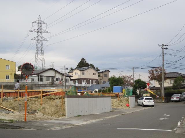 Local photos, including front road