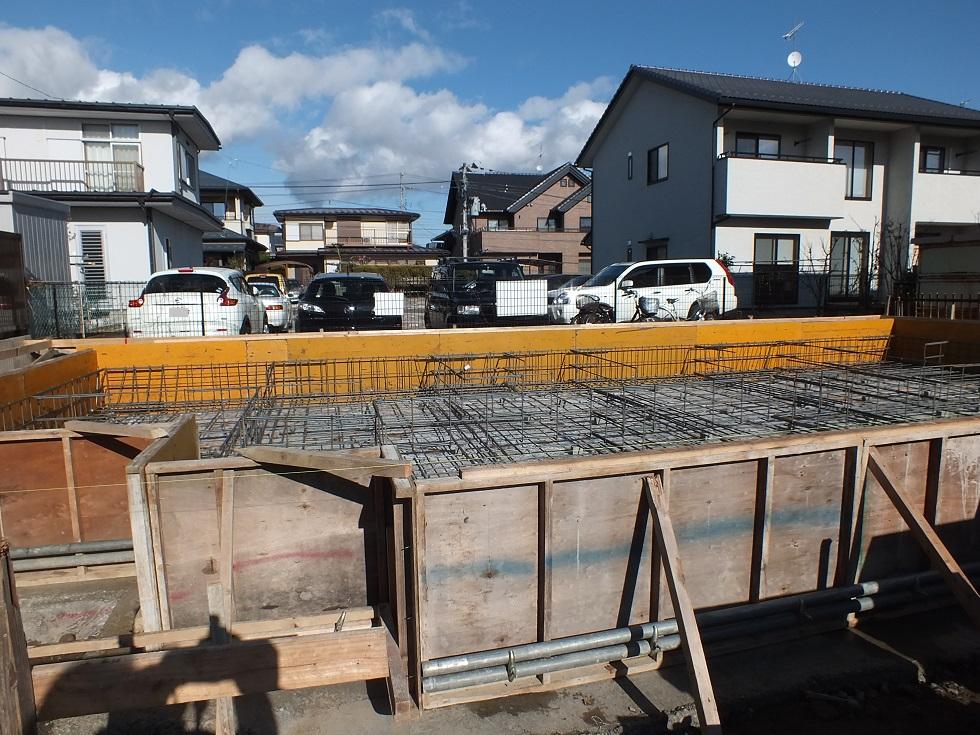 Local appearance photo. Local (12 May 2013) Shooting