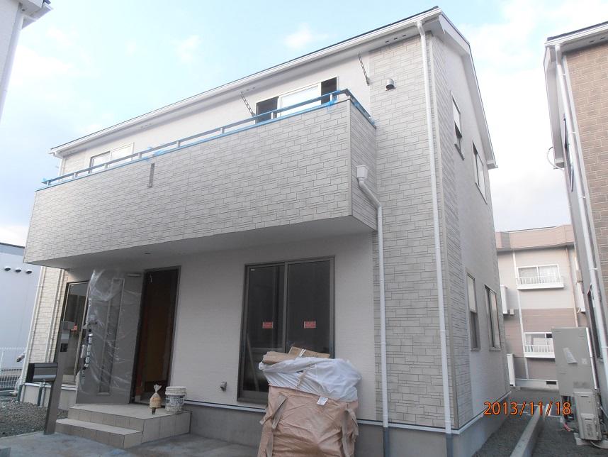 Local appearance photo. Local (11 May 2013) Shooting