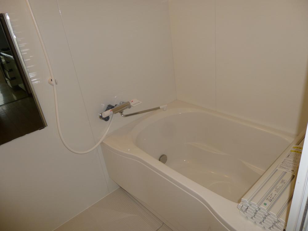 Bathroom. Indoor (July 2013) Shooting