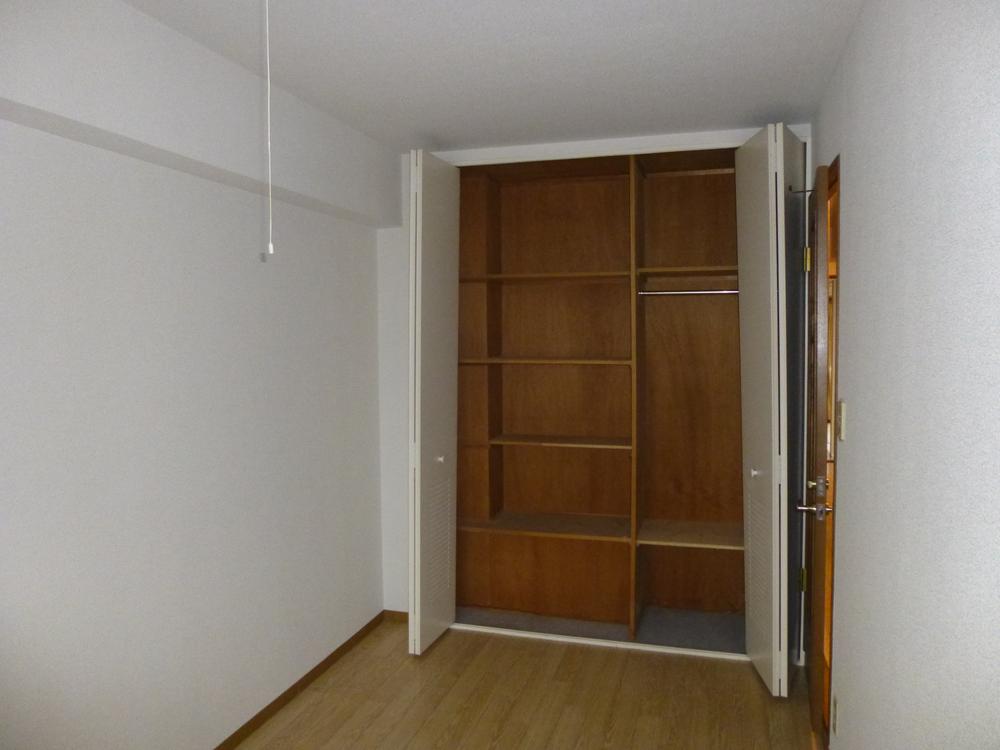 Non-living room. Indoor (July 2013) Shooting