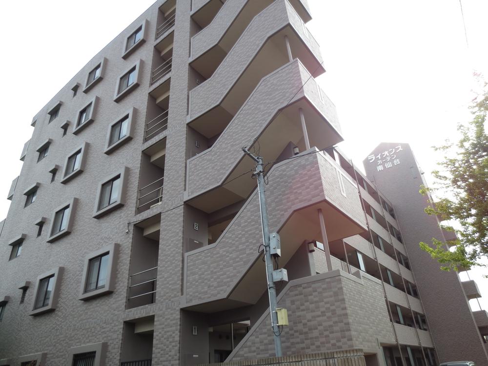 Local appearance photo. Local (May 2013) Shooting