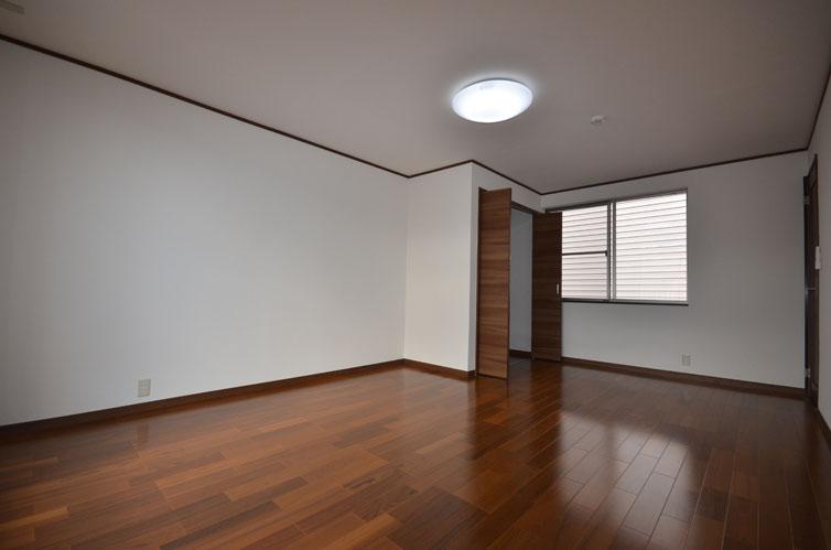 Non-living room. 2 Kaiyoshitsu 11 Pledge