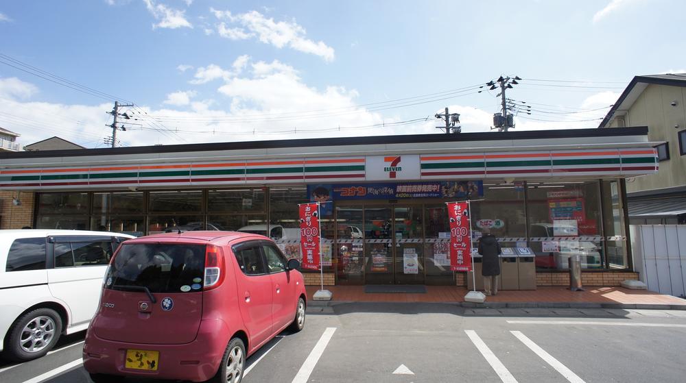 Convenience store. Seven-Eleven 1000m to Sendai Moniwa shop