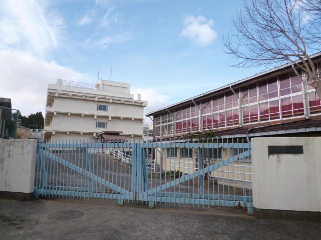 Other. Atago junior high school (1.6km) walk 17 minutes