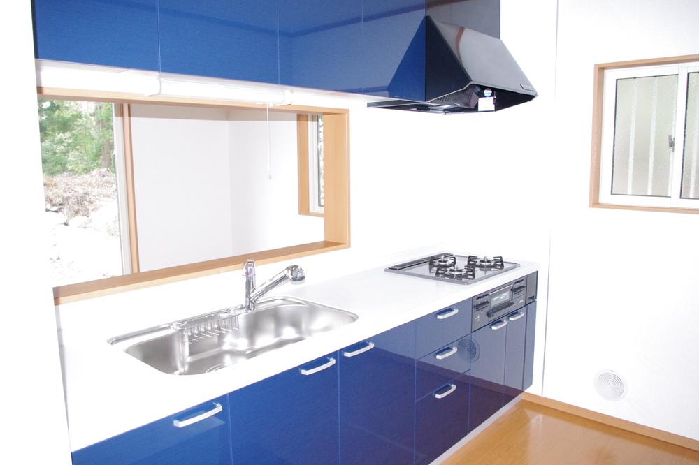 Same specifications photo (kitchen)