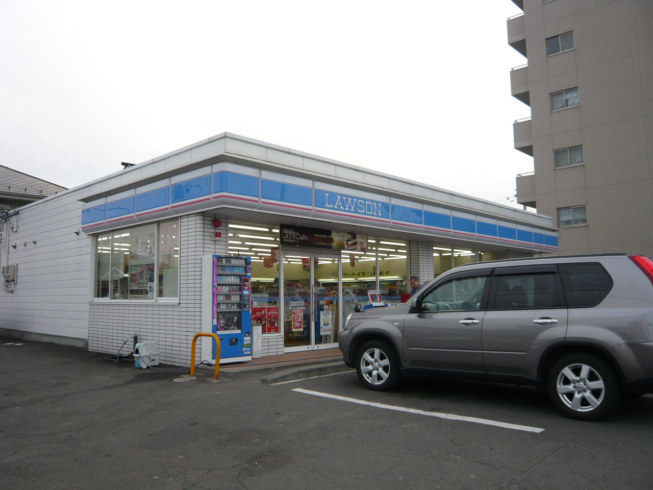 Convenience store. 200m to Lawson Sendai Yagyu store (convenience store)