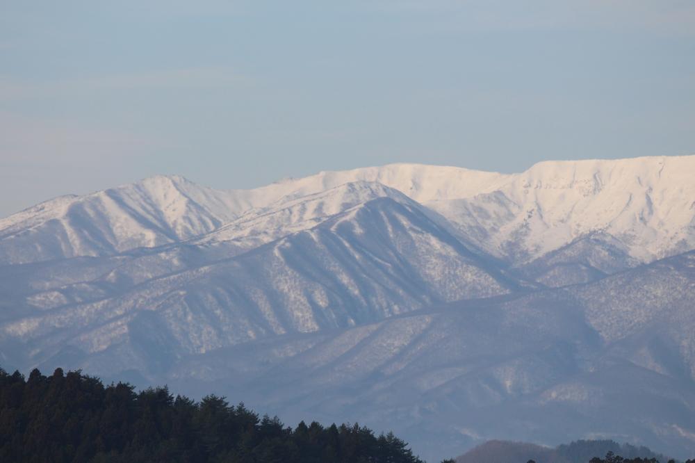 View photos from the dwelling unit. View from local (March 2013) Shooting