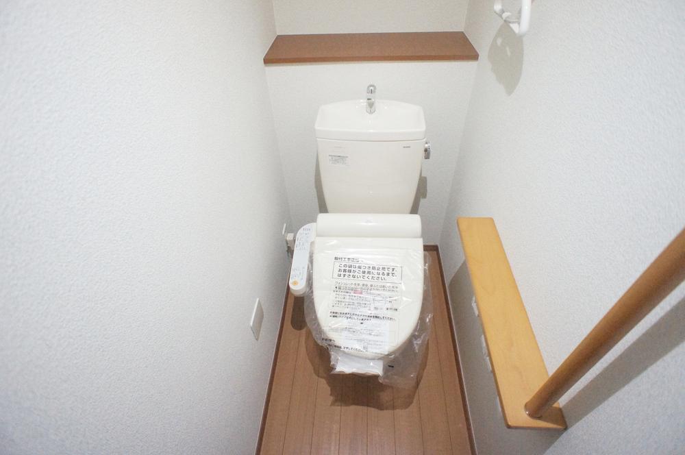 Toilet. Same specifications Photos