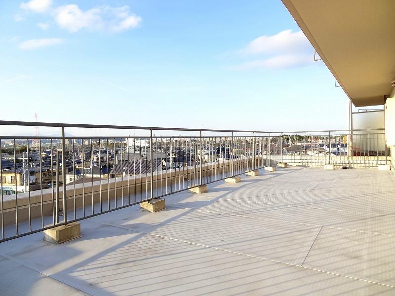 Balcony. Roof balcony -