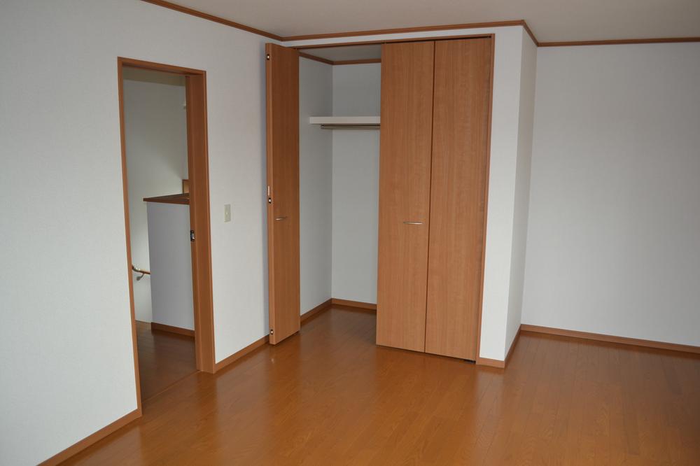Non-living room. Same specifications Second floor Bedroom Building 2
