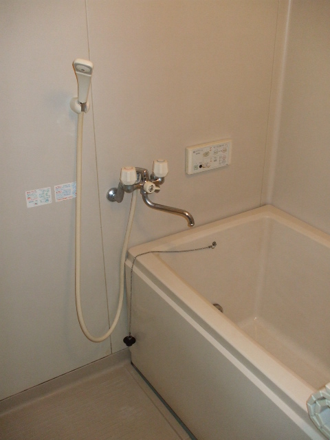 Bath. Reheating hot water supply equation