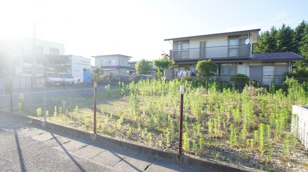 Local appearance photo