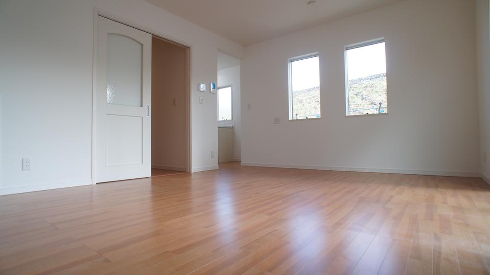 Other introspection. Western style room