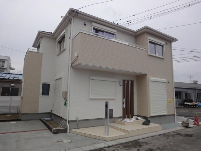 Local appearance photo. 1 Building It is possible your visit