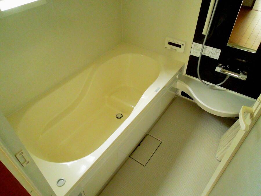 Same specifications photo (bathroom)