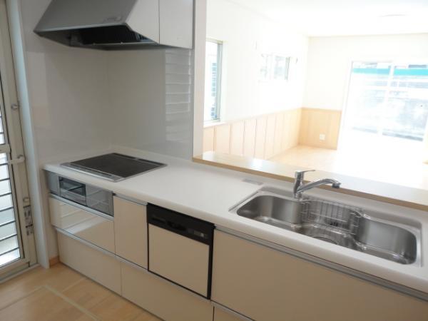 Same specifications photo (kitchen)