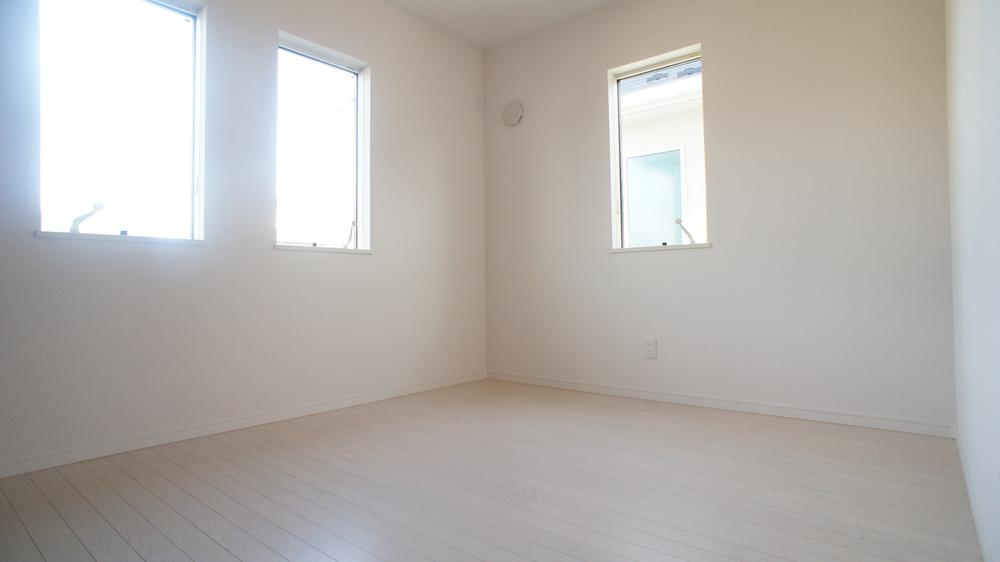 Other introspection. Western style room