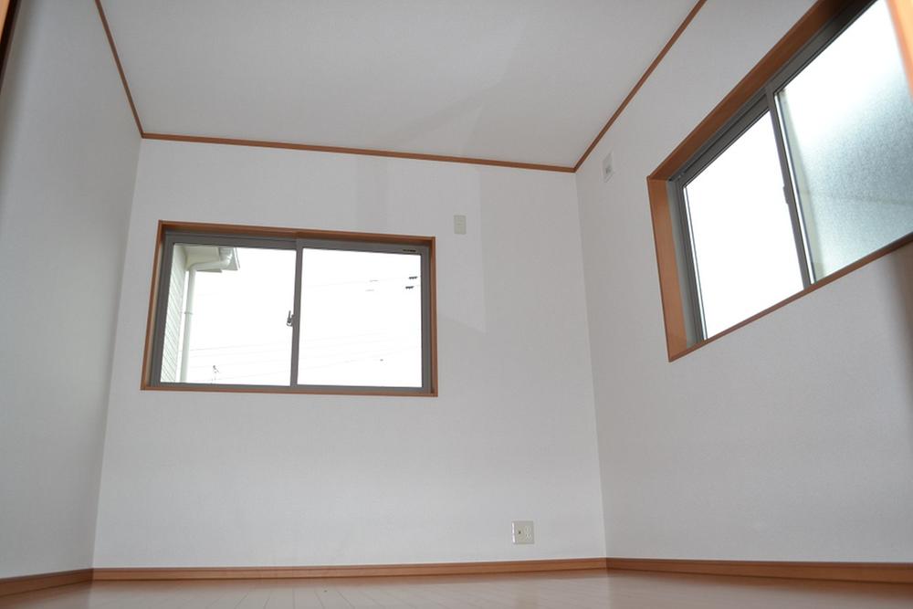 Non-living room. Same specifications Construction Case photo