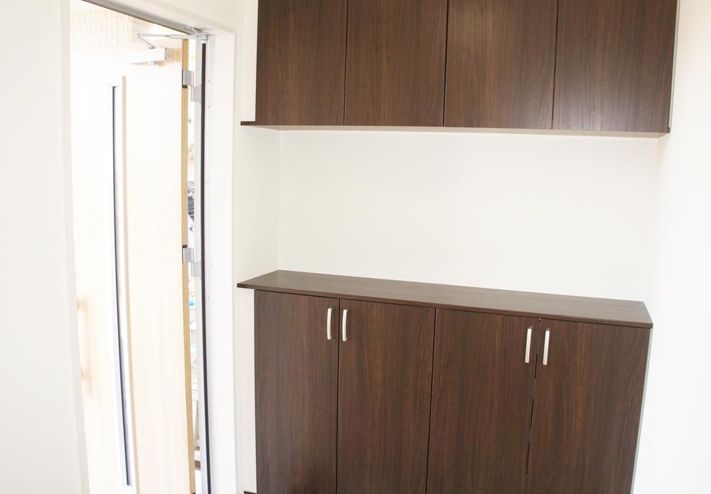 Same specifications photos (Other introspection)