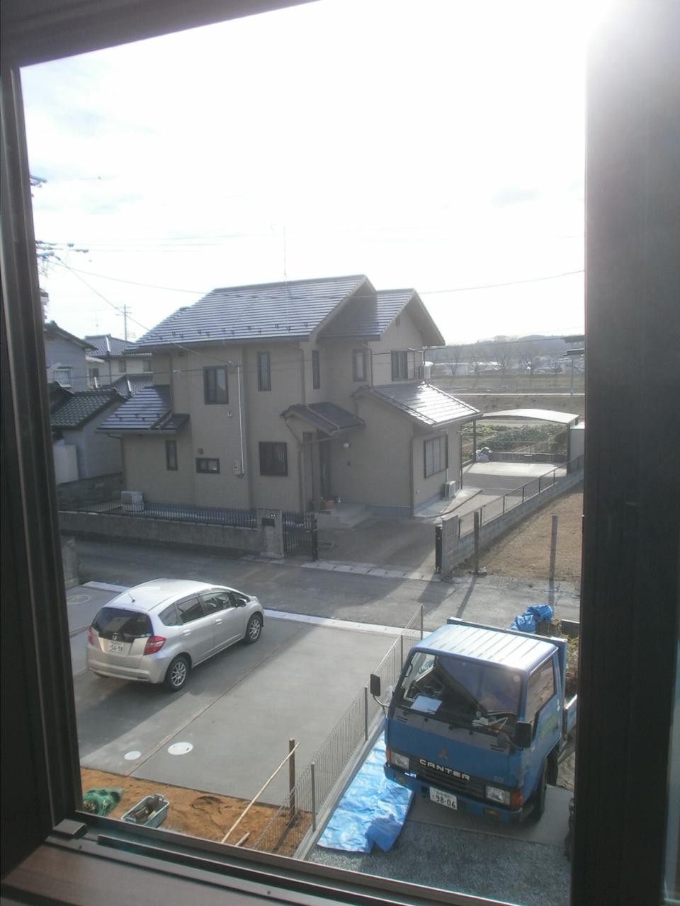 View photos from the dwelling unit. View from the site (December 2013) Shooting